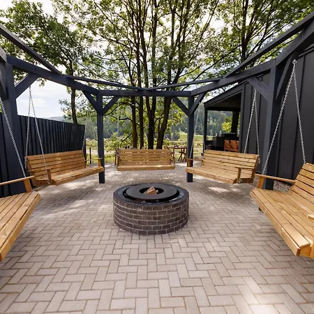 Reconnect Glamping Parque de Campismo Stulpicani